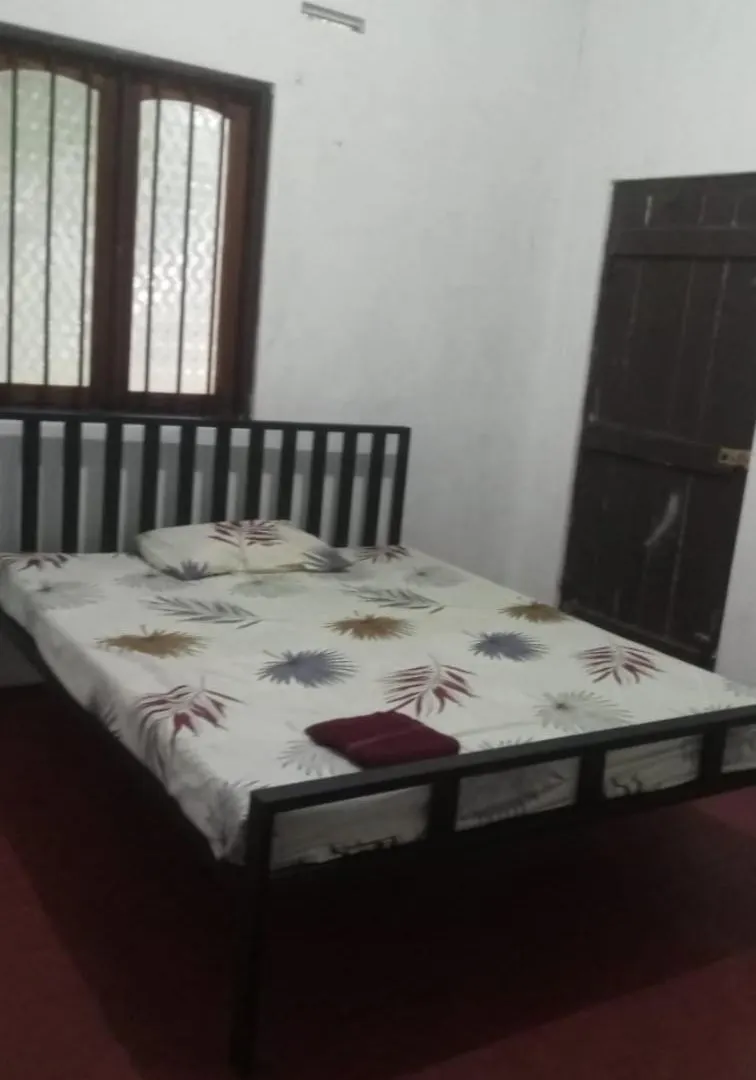 Katunayaka Eecs Transit & Travelers Homestay 0*,